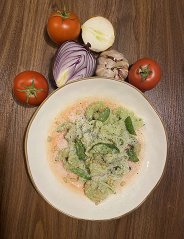 Паста с креветками и пармезаном