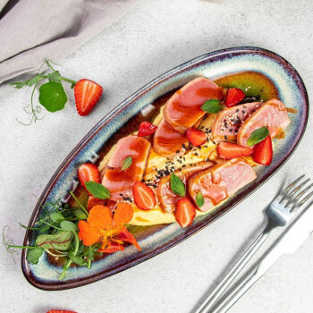 Тунец с картофельным пюре