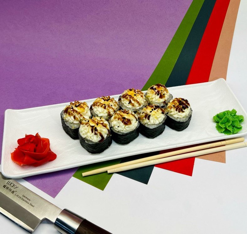 Запеченный с жаренным лососем