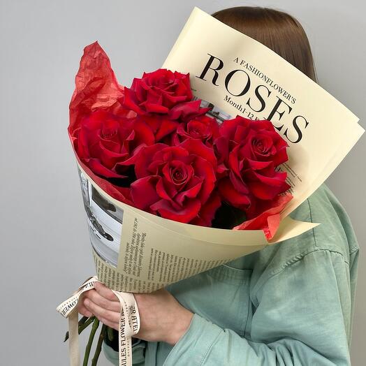 «Монпелье» из красных французских роз Эксплорер