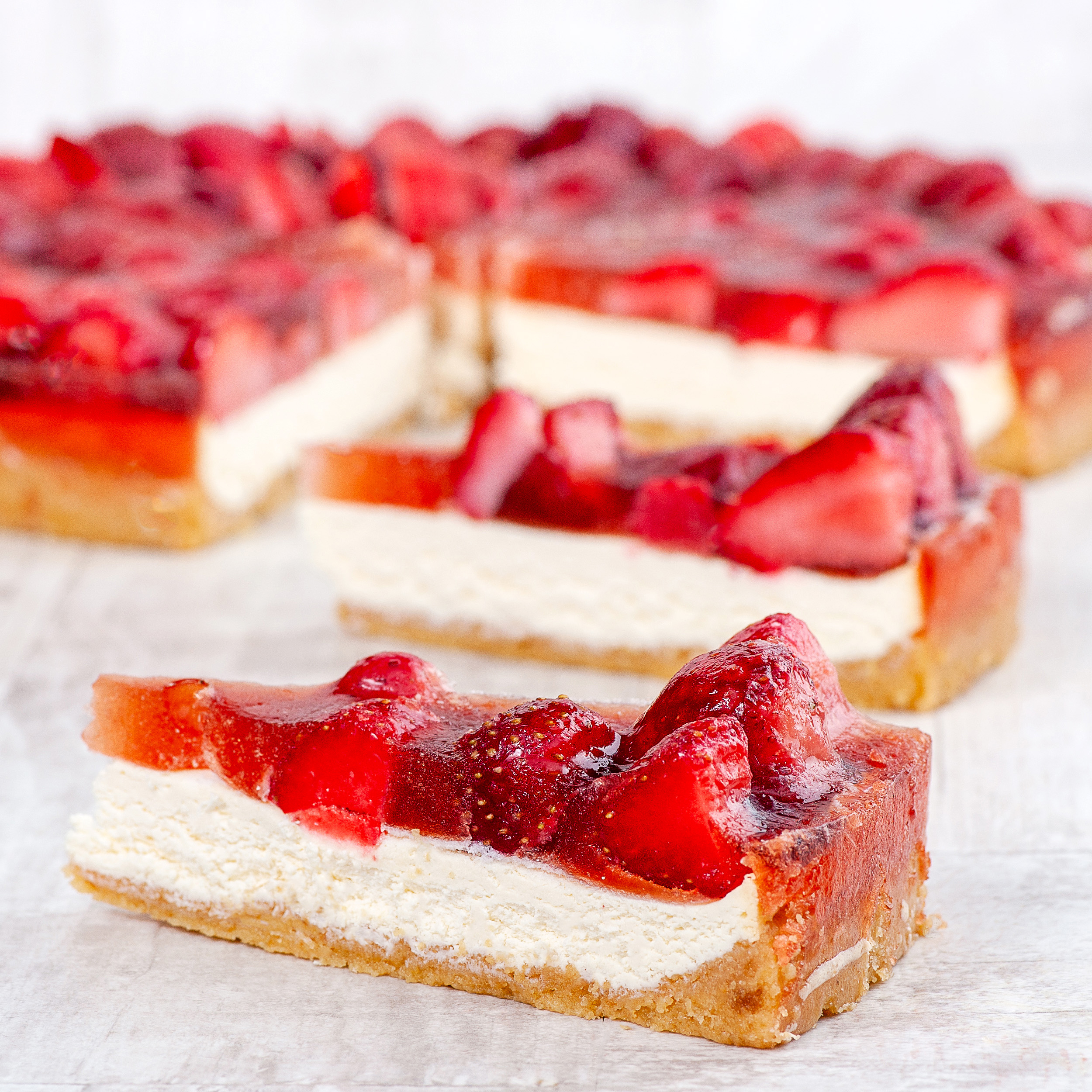 Чизкейк с клубникой