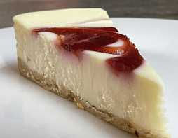 Чизкейк New-York с клубникой