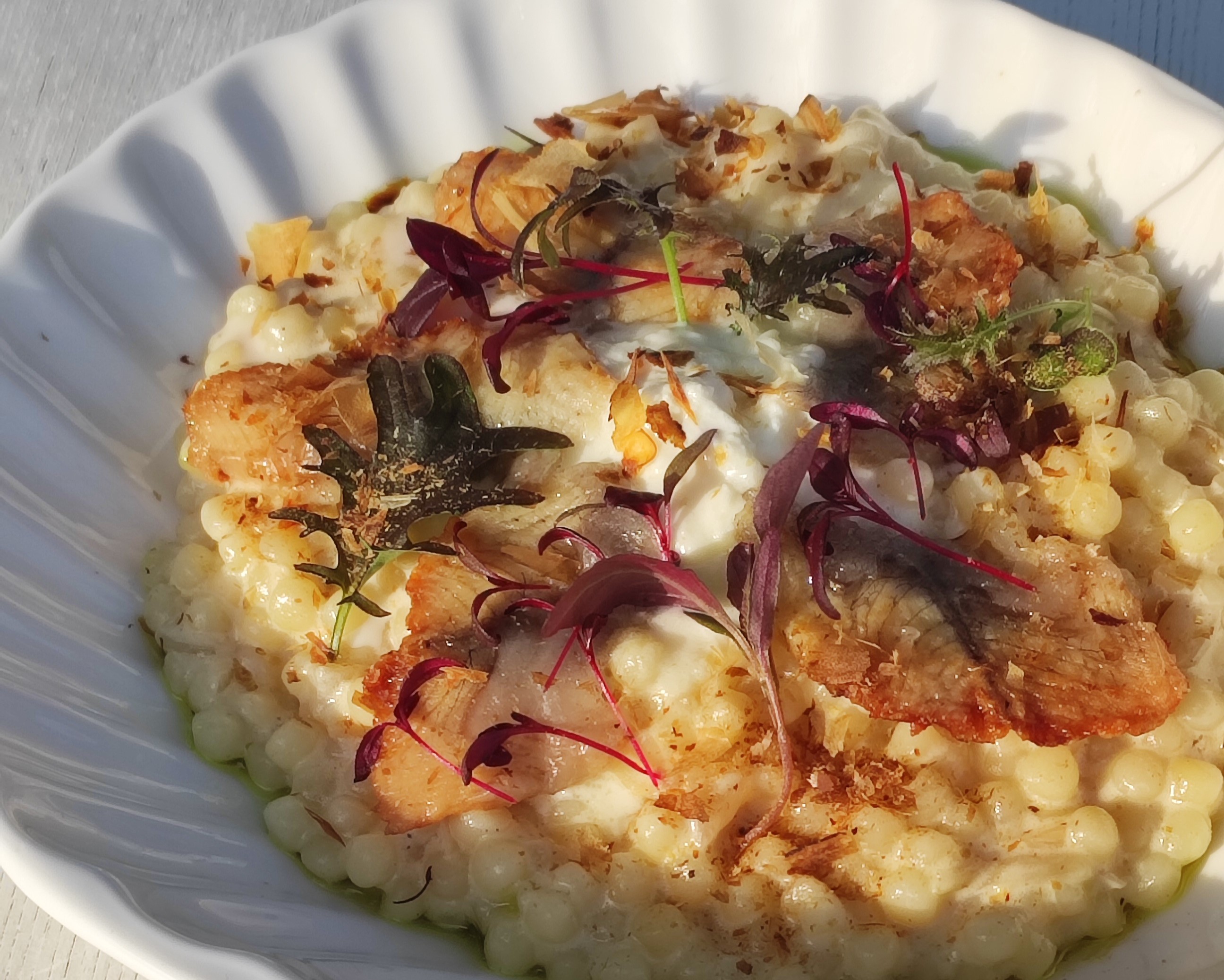 Паста Фрегола с угрем и страчателлой