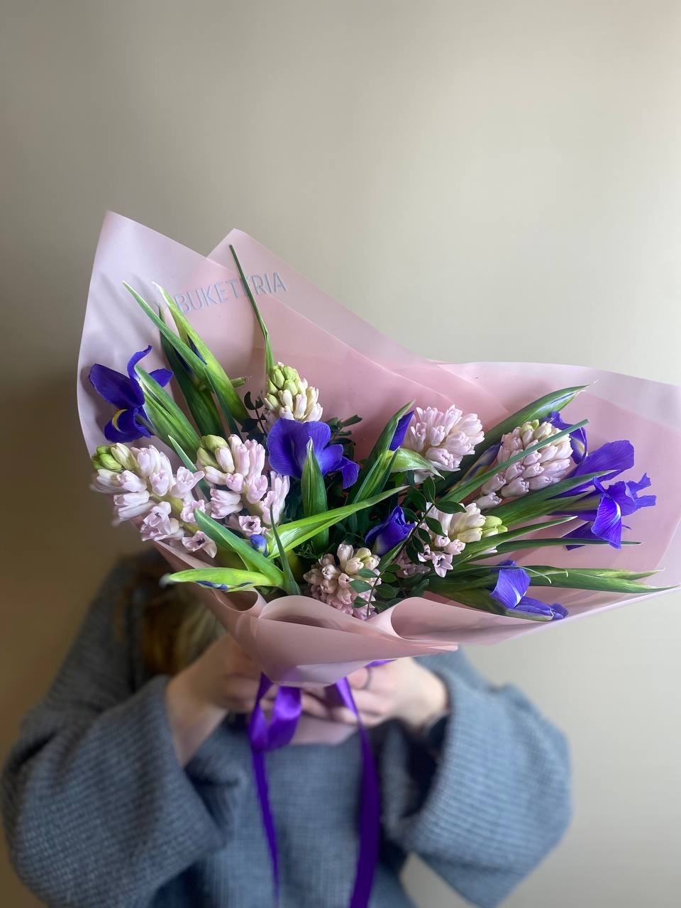 Ароматные гиацинты и ирисы