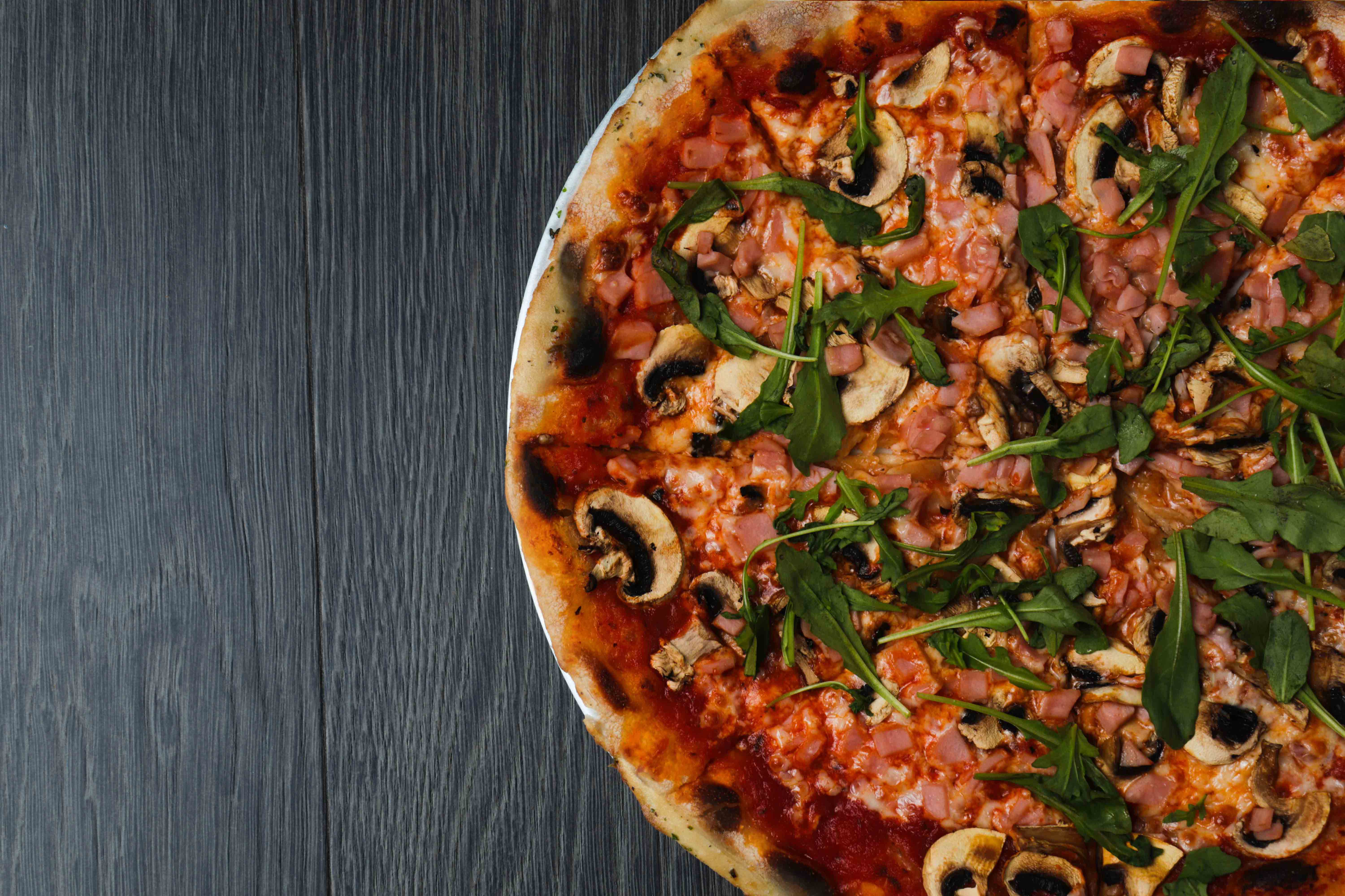 Пицца ветчина-грибы 30 см