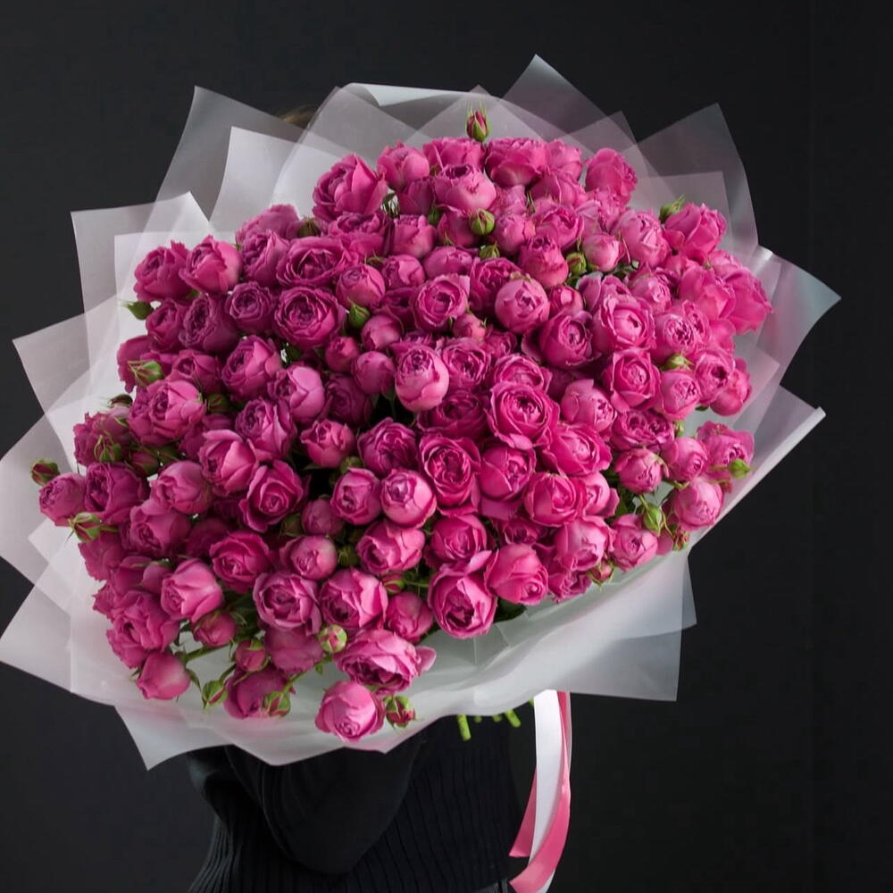 Кустовая пионовидная Роза большой букет