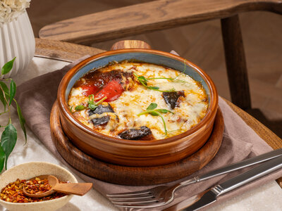 Аджапсандали под сулугуни