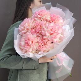 Розы розовые ажурные 7 шт