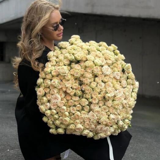 Кустовая Роза большой букет