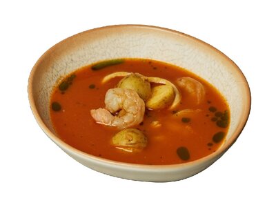 Томатная юшка с морепродуктами