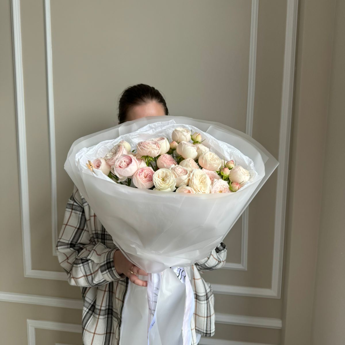 Букет из пионовидных роз (предзаказ)