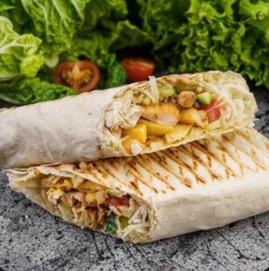 Шаурма со свининой и фри