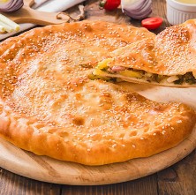 Пирог с картофелем и шкварками