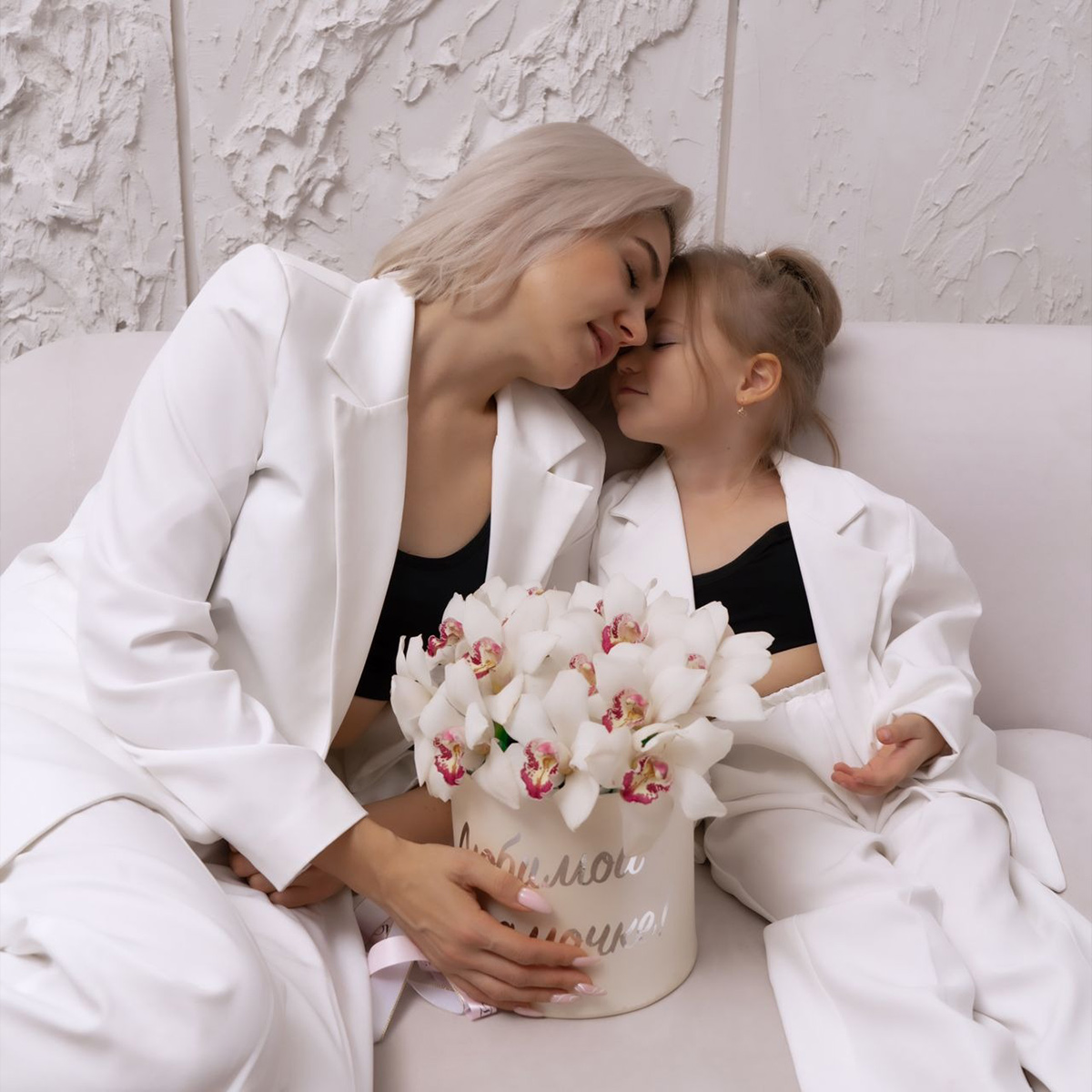 Стойкая коробочка с орхидеями Артикул: МД-23-16