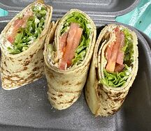 Блинчики с лососем и сыром творожным 250