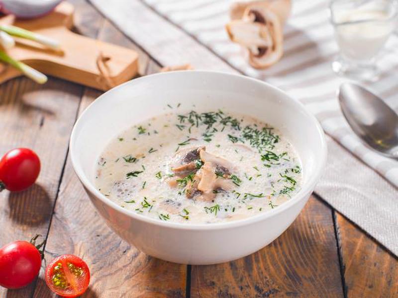 Сырный с ветчиной и грибами