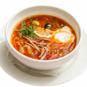 Солянка мясная сборная