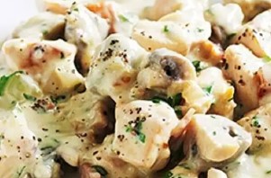 Курица в сметане