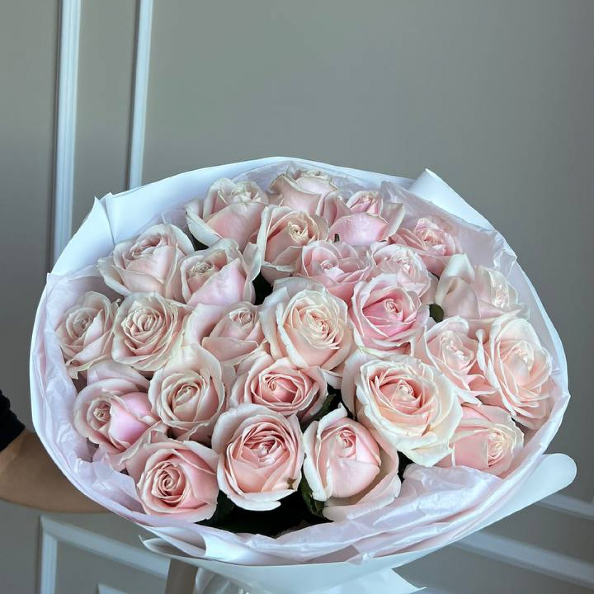 Моно букет из 25 роз 19 (предзаказ)