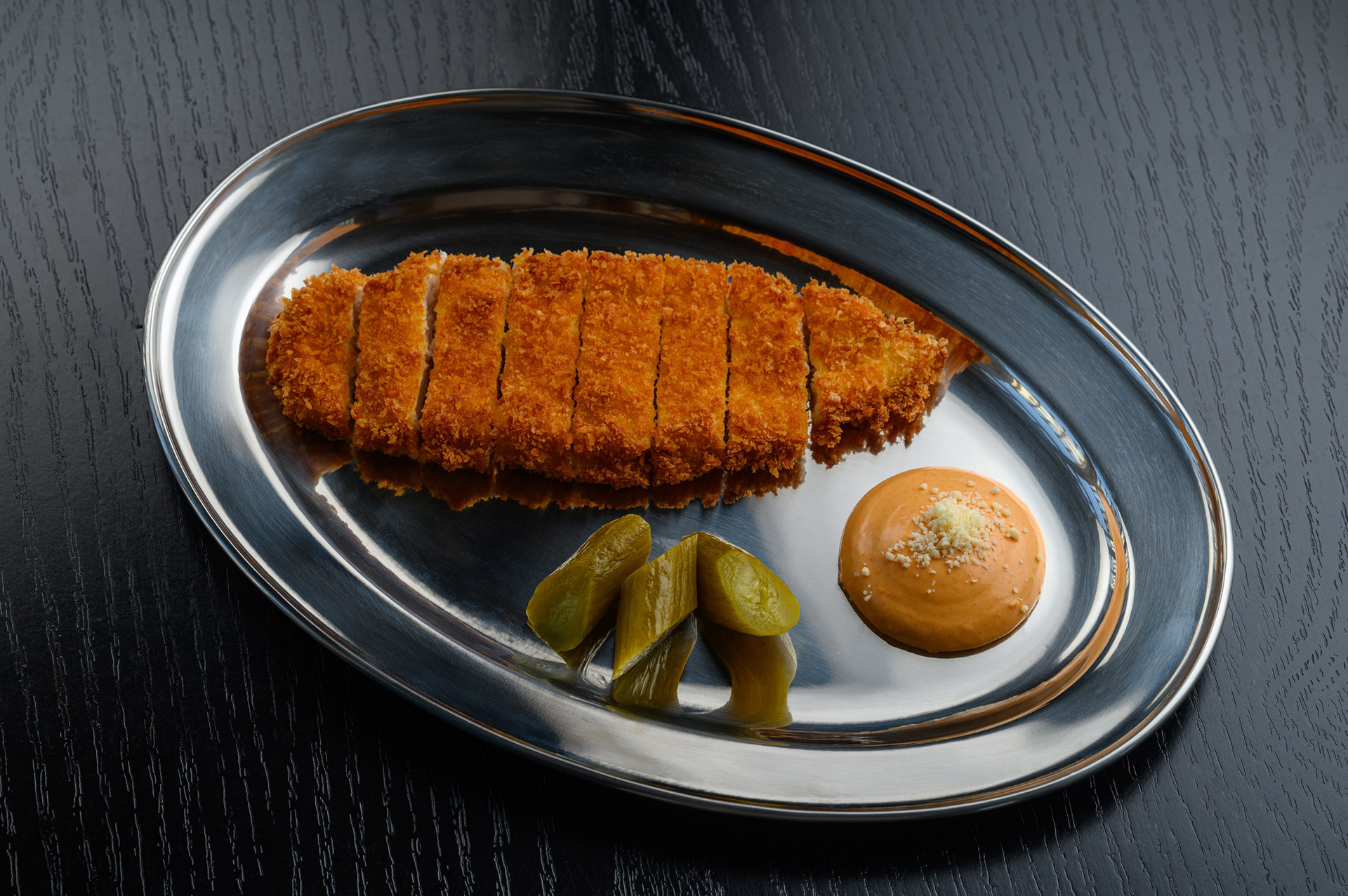 Шницель куриный с сырным соусом