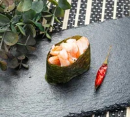 Гункан спайси лосось