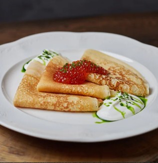 Блины а-ля Русс с красной икрой