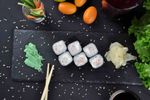 Маки сливочная креветка