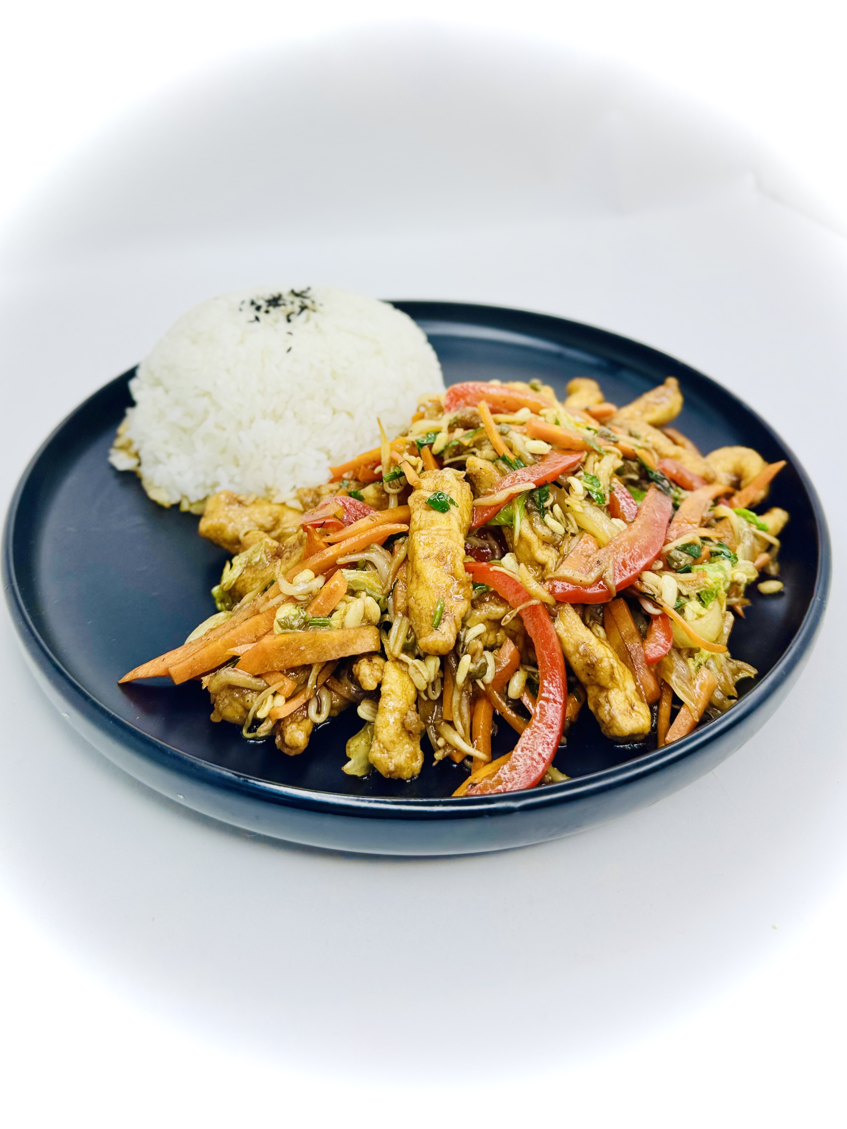 ТОМ ТХИТ ЗА