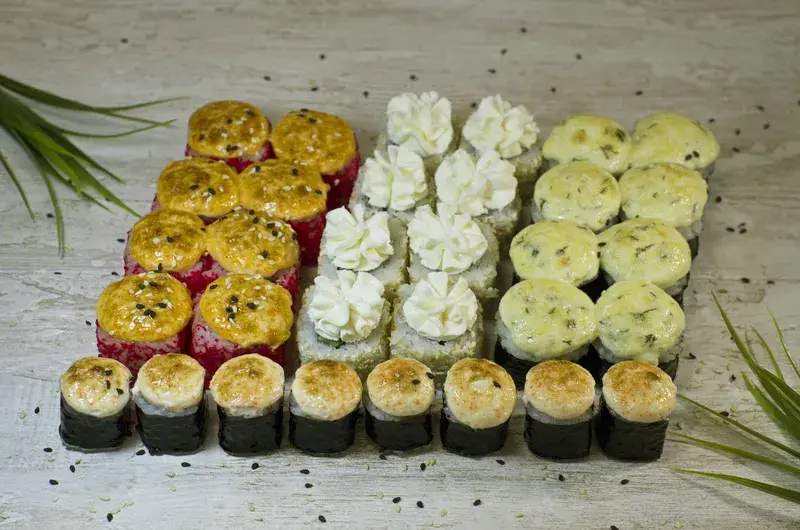 Сет Бомбический