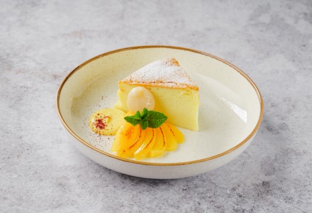 Хлопковый чизкейк с манго и личи