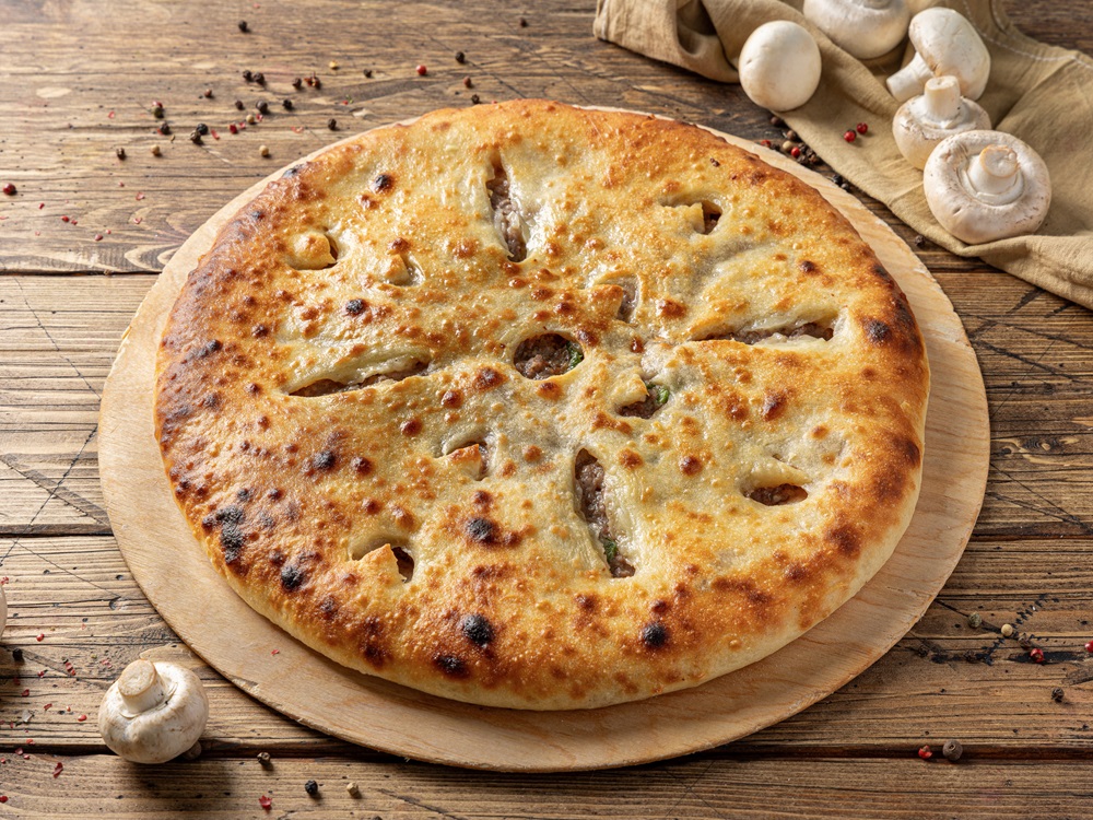 Осетинский пирог с мясом, грибами 1000г