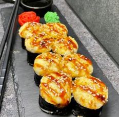 Запеченный ролл с угрем