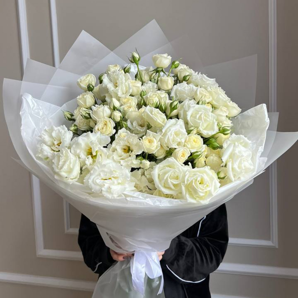 Авторский букет (предзаказ) 210