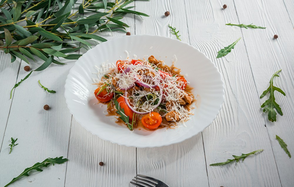 Салат с индейкой по-кавказски