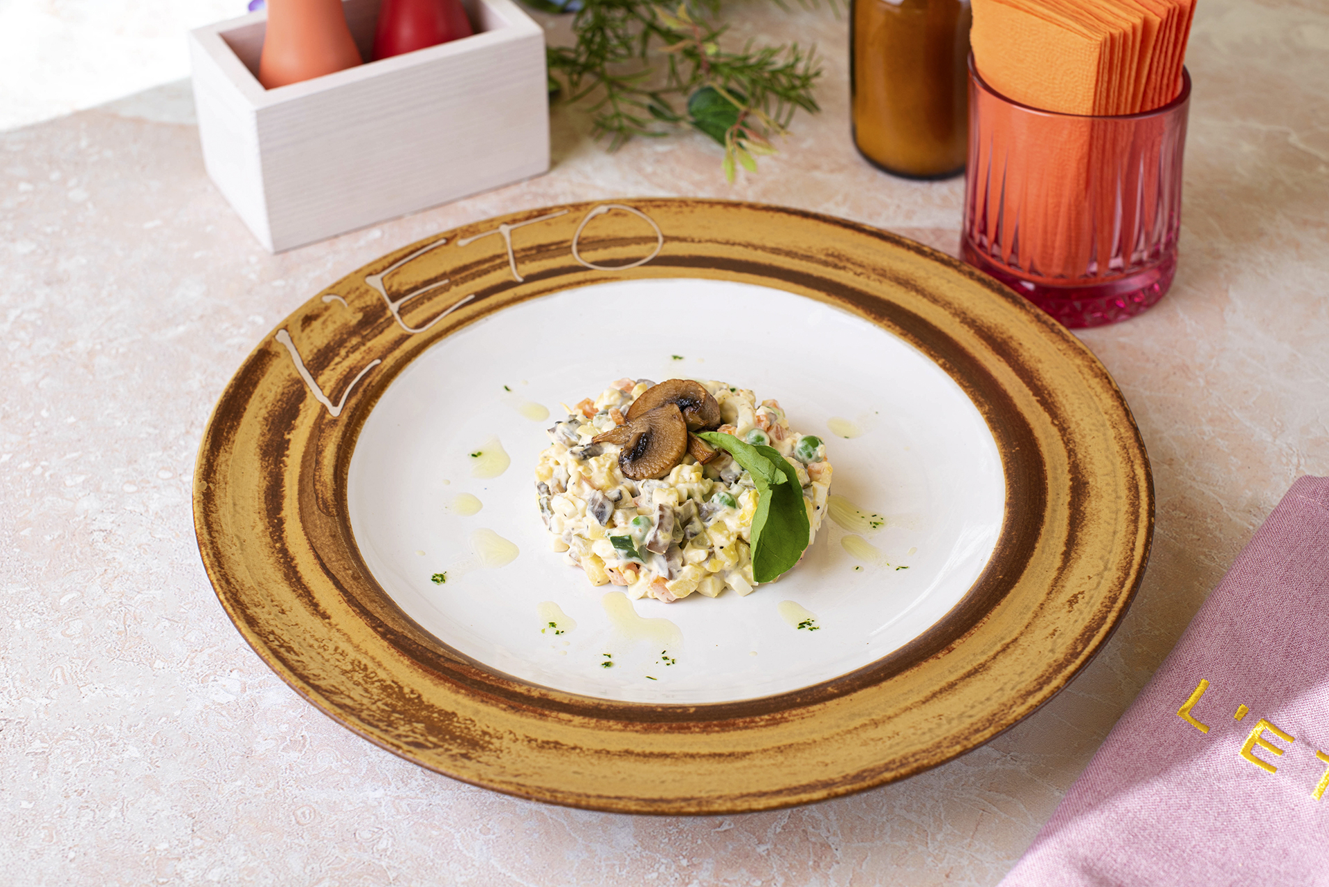 Оливье с грибами