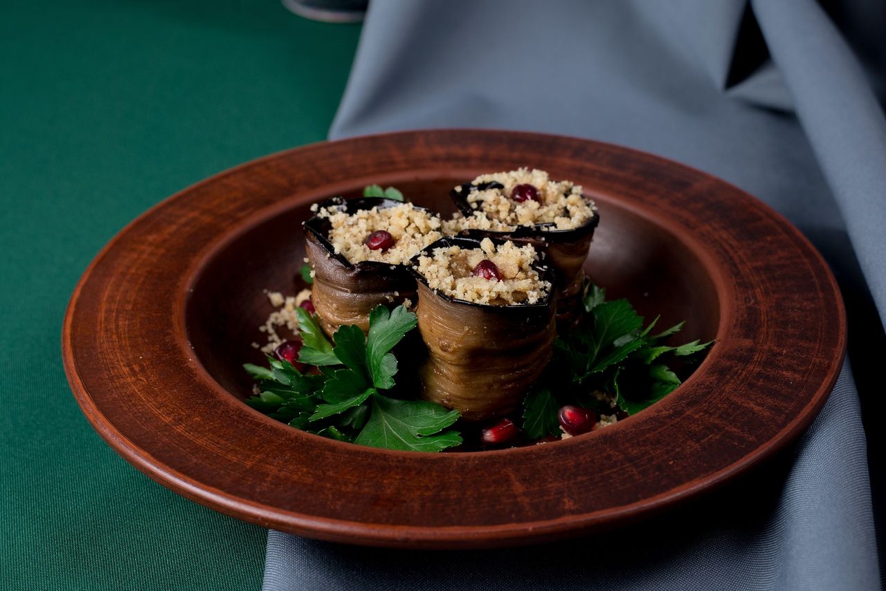 Баклажаны с орехами