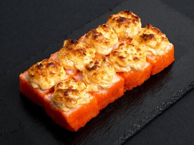 Запеченный Вавилон с лососем и крабом