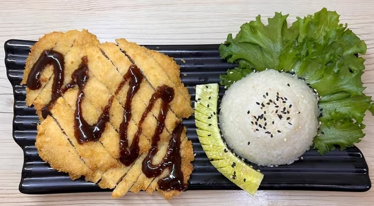 Куриная отбивная в соусе тонкатцу+рис