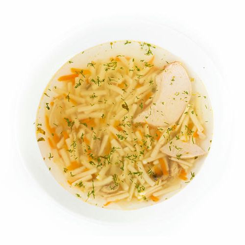 Суп лапша с курицей