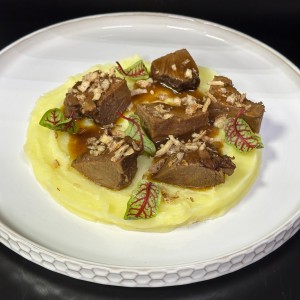 Говяжья щека