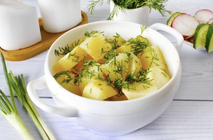 Отварной картофель