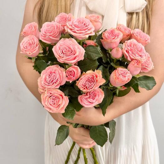 Букет «Любимой» из 5 кустовых премиальных роз