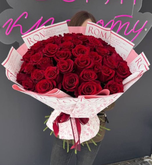Монобукет из 51 красной розы
