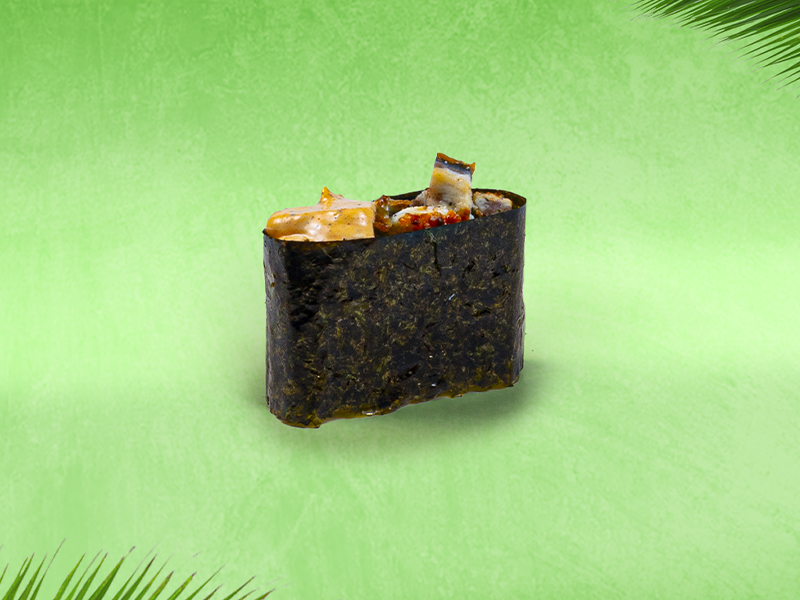 Гункан с угрем и курицей