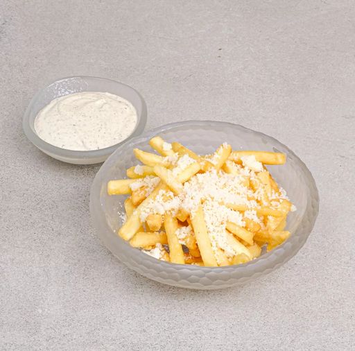 Картофель фри с парм. и трюф. соусом