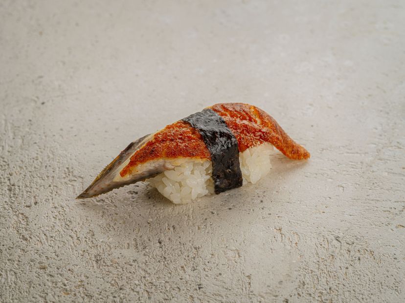 Нигири с угрем