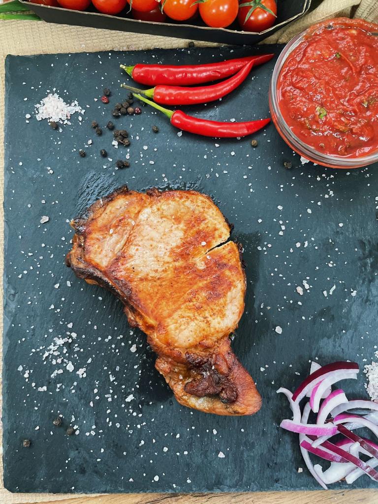 Шашлык из свиной корейки (сырой вес)