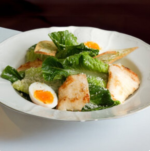 Цезарь Antonio с курицей