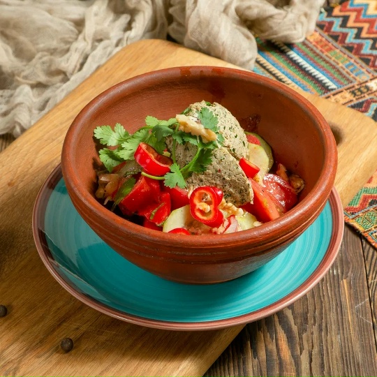 Салат по-грузински