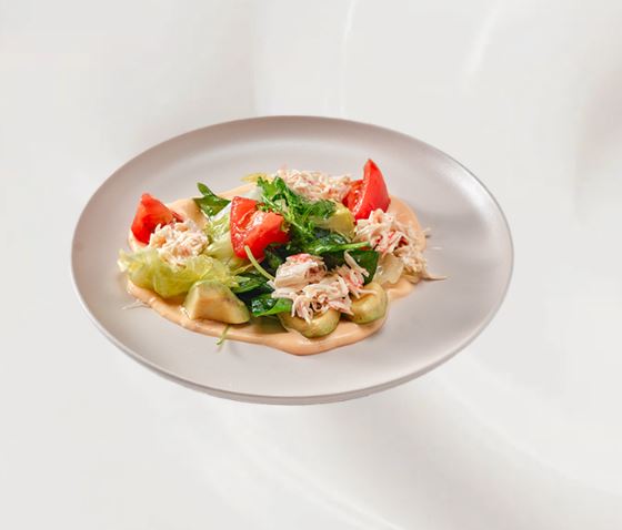 Салат с крабом сурими и авокадо